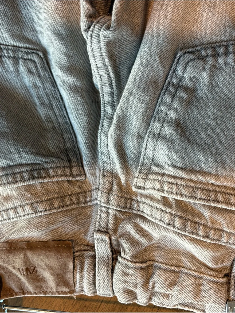 Zara Girls' Gray and Black Pearl & Star Accent Jeans size 6/7